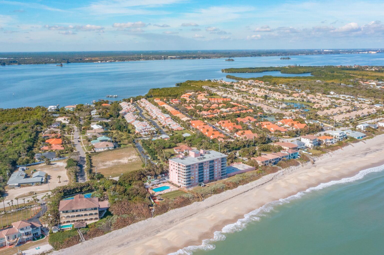 Melbourne Beach coastal homes and ocean-to-river waterfront living in Brevard County